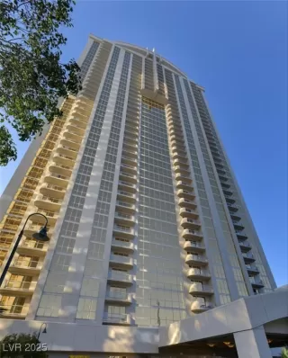 Photo #5: 2690971 Listing 