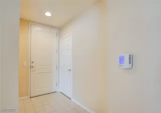 Photo #1: 2690973 Listing 