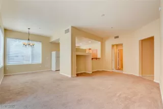 Photo #2: 2690973 Listing 