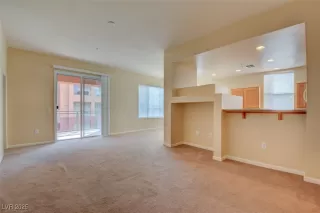 Photo #3: 2690973 Listing 