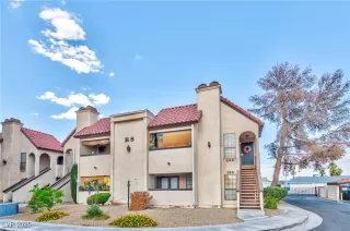 Photo #1: 2691009 Listing 