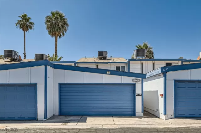 MLS: 2691045 Condo For Sale