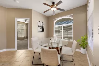 Photo #1: 2691065 Listing