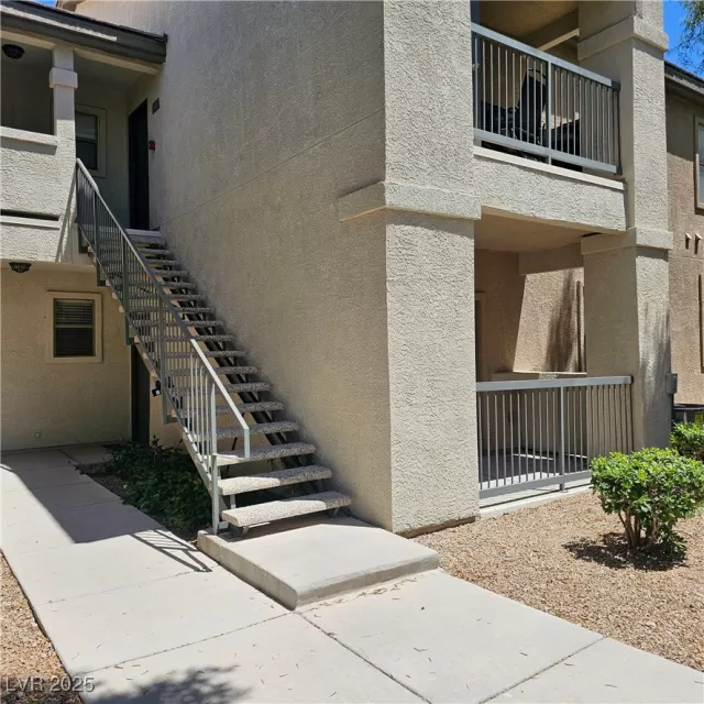 MLS: 2691090 Condo For Sale