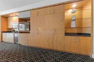 Photo #1: 2691123 Listing 