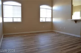 Photo #2: 2691126 Listing 