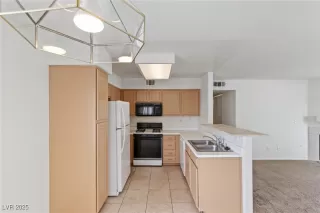 Photo #5: 2691195 Listing 