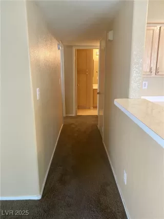 Photo #2: 2691247 Listing 