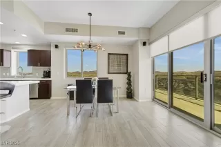 Photo #3: 2691251 Listing 