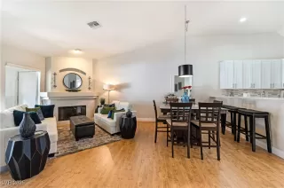 Photo #3: 2691263 Listing 