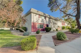 Photo #1: 2691291 Listing