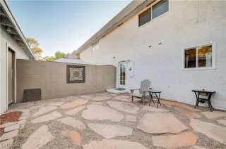 Photo #6: 2691291 Listing