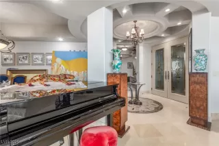 Photo #2: 2691298 Listing 