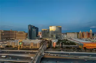 Photo #5: 2691306 Listing