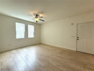 Photo #4: 2691323 Listing 