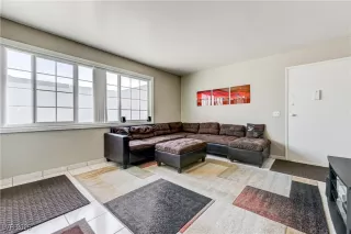 Photo #6: 2691333 Listing