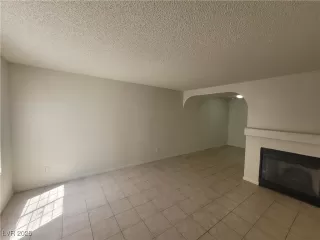 Photo #5: 2691343 Listing 