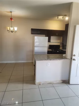 Photo #6: 2691351 Listing 