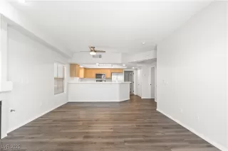 Photo #5: 2691352 Listing