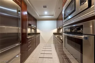 Photo #4: 2691368 Listing