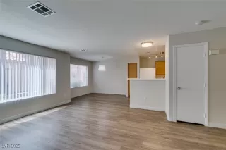 Photo #5: 2691370 Listing 