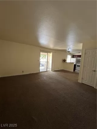 Photo #3: 2691382 Listing 