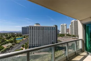 Photo #2: 2691394 Listing