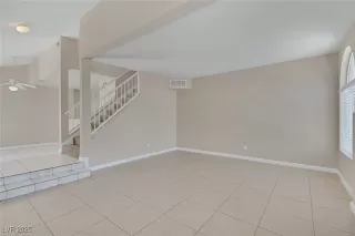 Photo #6: 2691399 Listing 