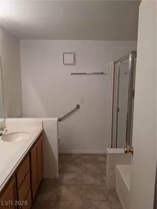 Photo #2: 2691400 Listing 