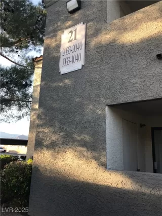 Photo #1: 2691403 Listing 