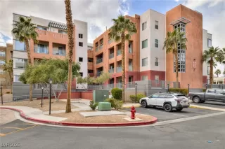 Photo #2: 2691410 Listing 