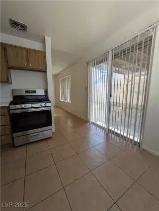 Photo #6: 2691411 Listing 