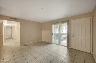 Photo #3: 2691415 Listing 