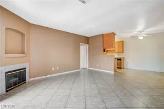 Photo #5: 2691464 Listing