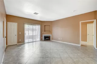 Photo #6: 2691464 Listing