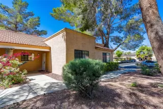 Photo #1: 2691467 Listing 