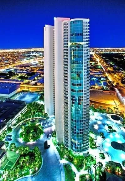 MLS: 2691472 Condo For Sale