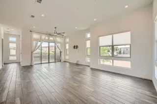 Photo #3: 2691484 Listing 