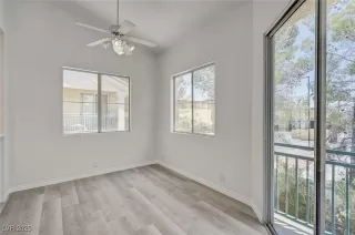 Photo #3: 2691530 Listing