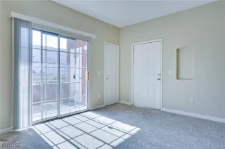 Photo #6: 2691598 Listing 