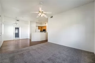 Photo #3: 2691636 Listing 