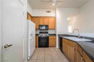 Photo #6: 2691636 Listing 