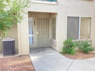 Photo #1: 2691642 Listing 