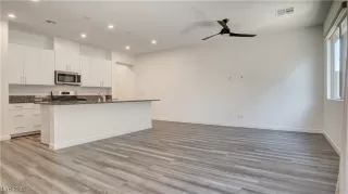 Photo #4: 2691672 Listing 