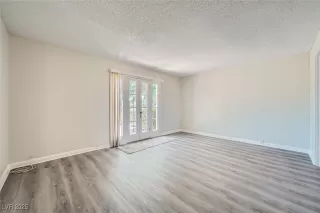 Photo #2: 2691678 Listing 