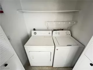 Photo #6: 2691688 Listing