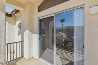 Photo #3: 2691734 Listing