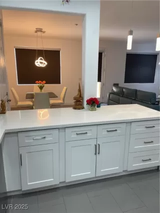 Photo #3: 2691742 Listing 