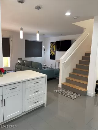 Photo #4: 2691742 Listing 