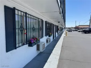 Photo #2: 2691745 Listing 